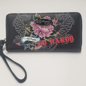 NWT Ed Hardy Black Wallet Wristlet Rhinestone Zip Around Logo